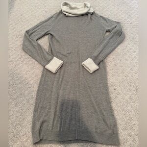 Philosophy Gray and Cream Knit Sweater